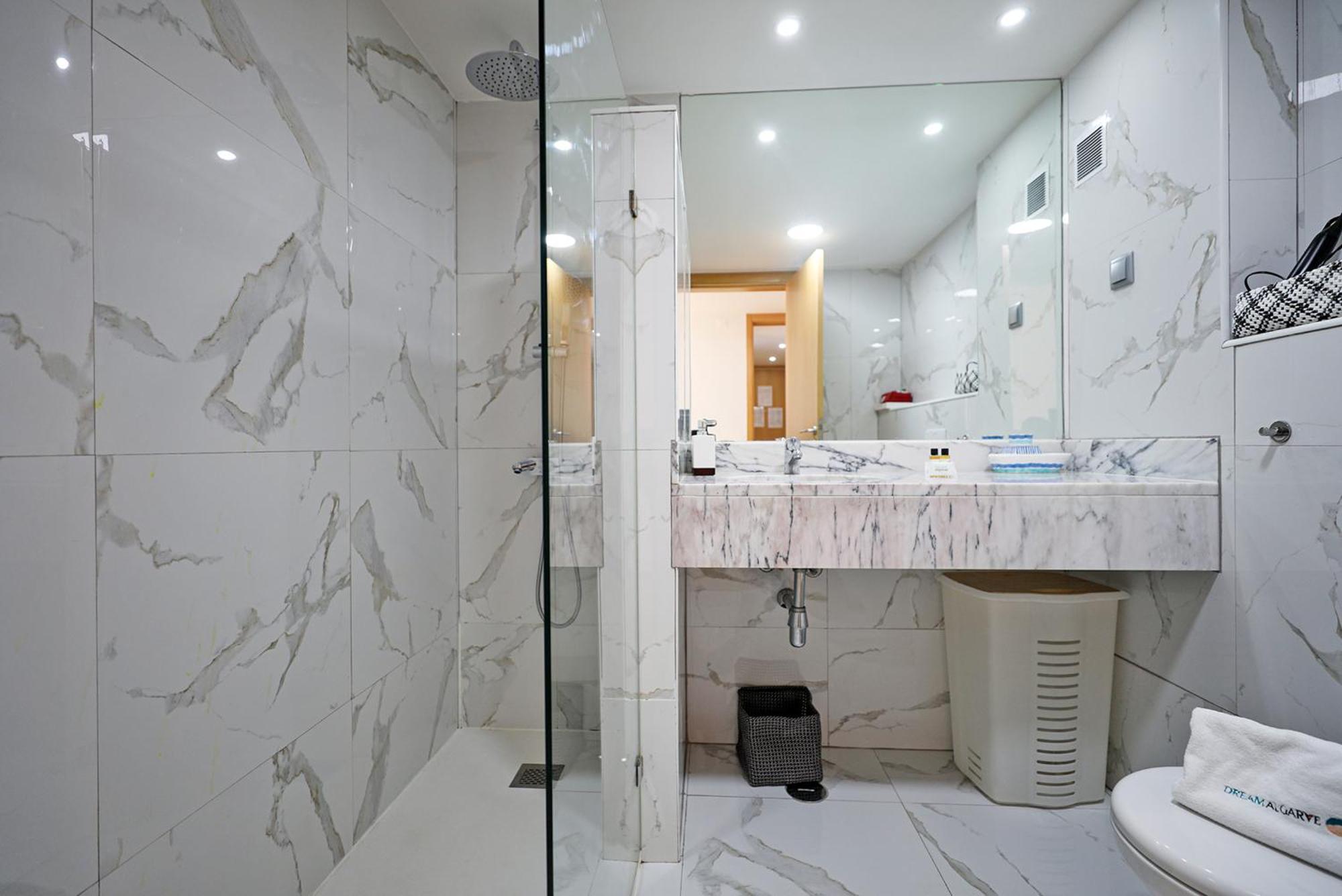 B19 - Marina Bay Apartment Lagos Dış mekan fotoğraf
